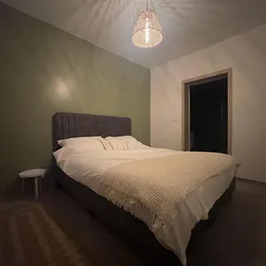 Zen O Appartement Charleroi
