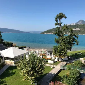 Appartement Atypique Avec Vue Unique Panoramique Sur Le D'annecy, Dans Avec Et Ponton Privee Sur La Commune De, Duingt