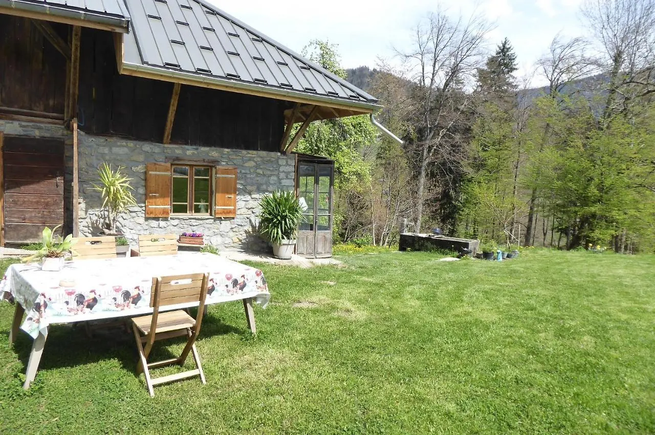 Chambre D'Hotes L'Aire Du Temps Savoyard Ugine Accommodatie bij particulieren